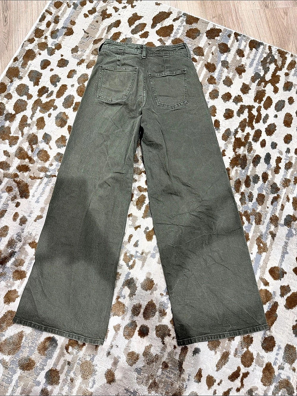 Universal Thread High-Rise Wide Leg Ankle Pants Green Size 10 - Picture 2 of 3